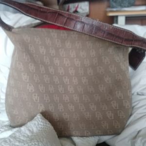 Dooney and Bourke handbag